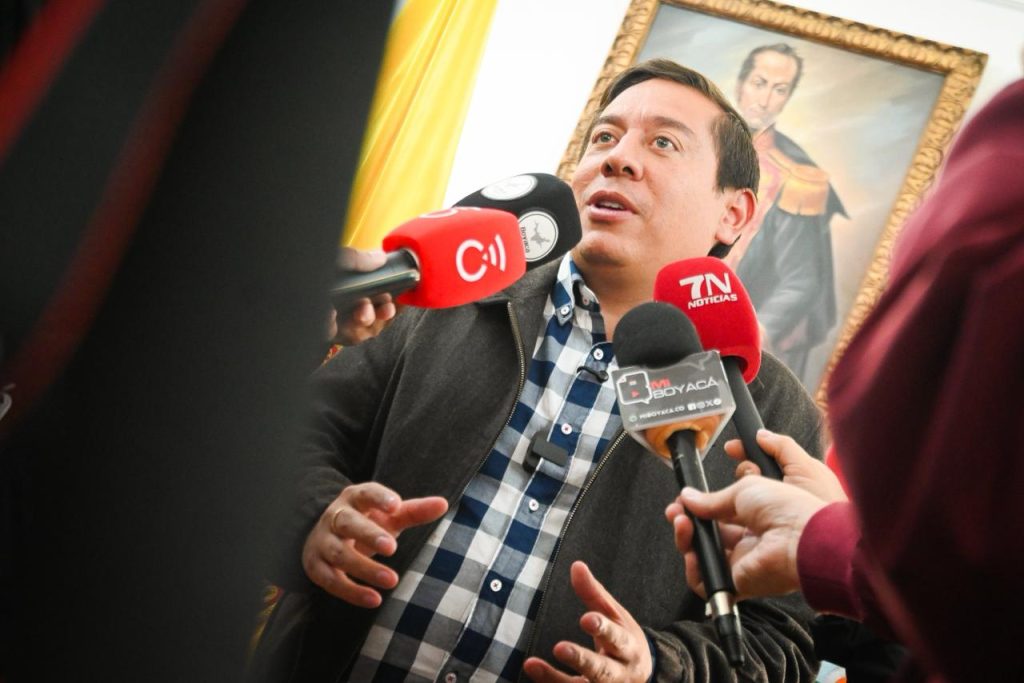 “El camino es el diálogo y plantear la modificación del decreto de emergencia”: gobernador Carlos Amaya